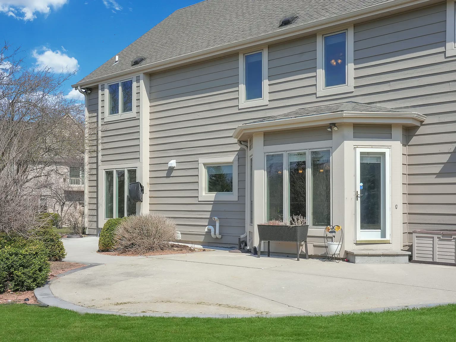 Rear patio & bay windows
